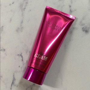 Victoria’s Secret Tease Glam Fragrance Lotion